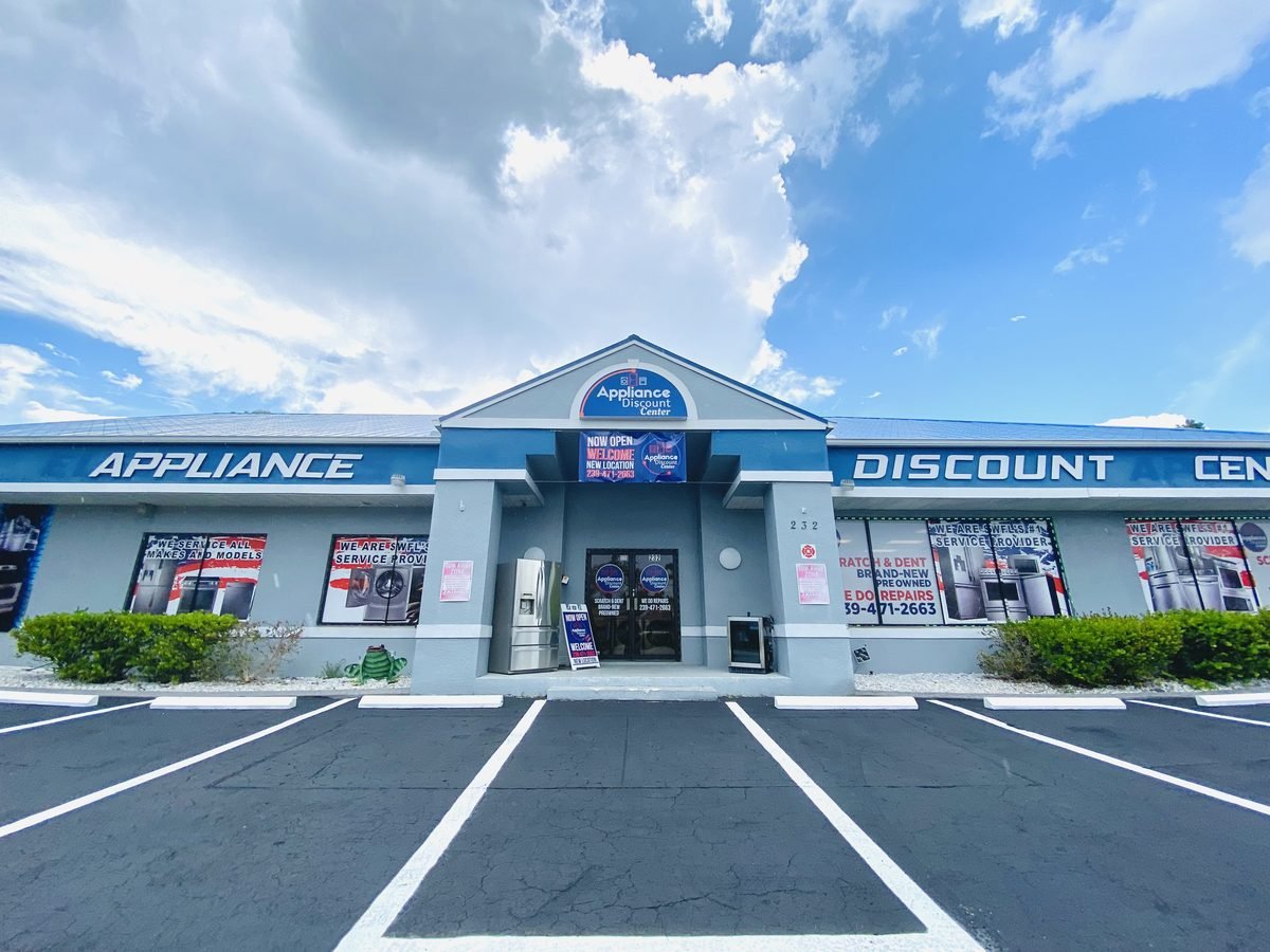 Cape Coral Showroom