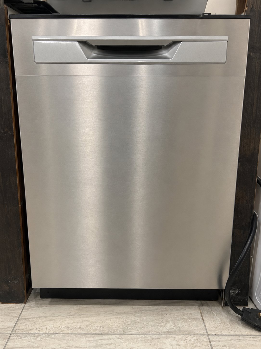 Frigidaire Gallery 24