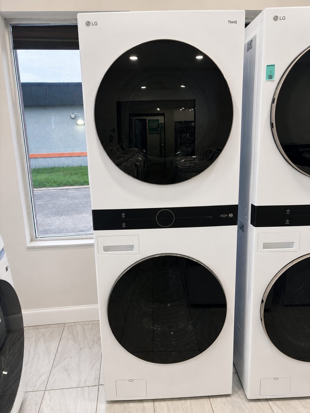 LG Front Load WashTower w/ Center Control